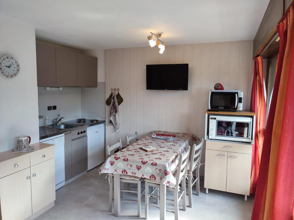 לה קארו ד'ארש Coquet Studio De 4 Personnes Aux Carroz - Balcon Et Wifi מראה חיצוני תמונה